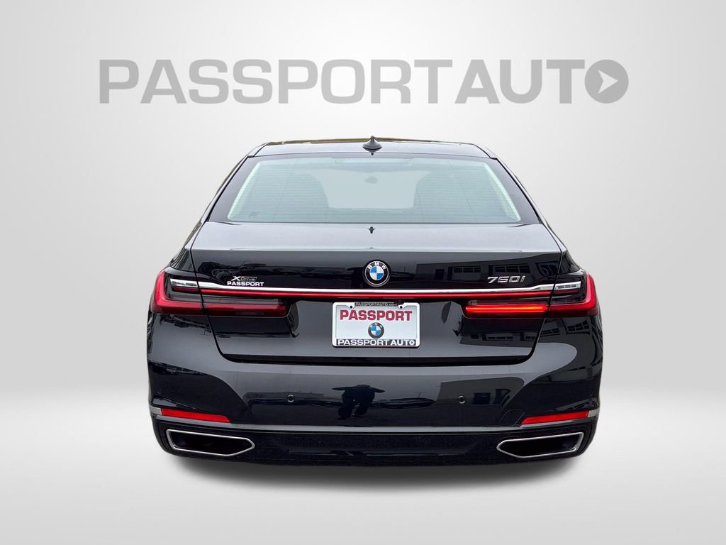 Certified 2022 BMW 750i xDrive w/ Executive Package image 6