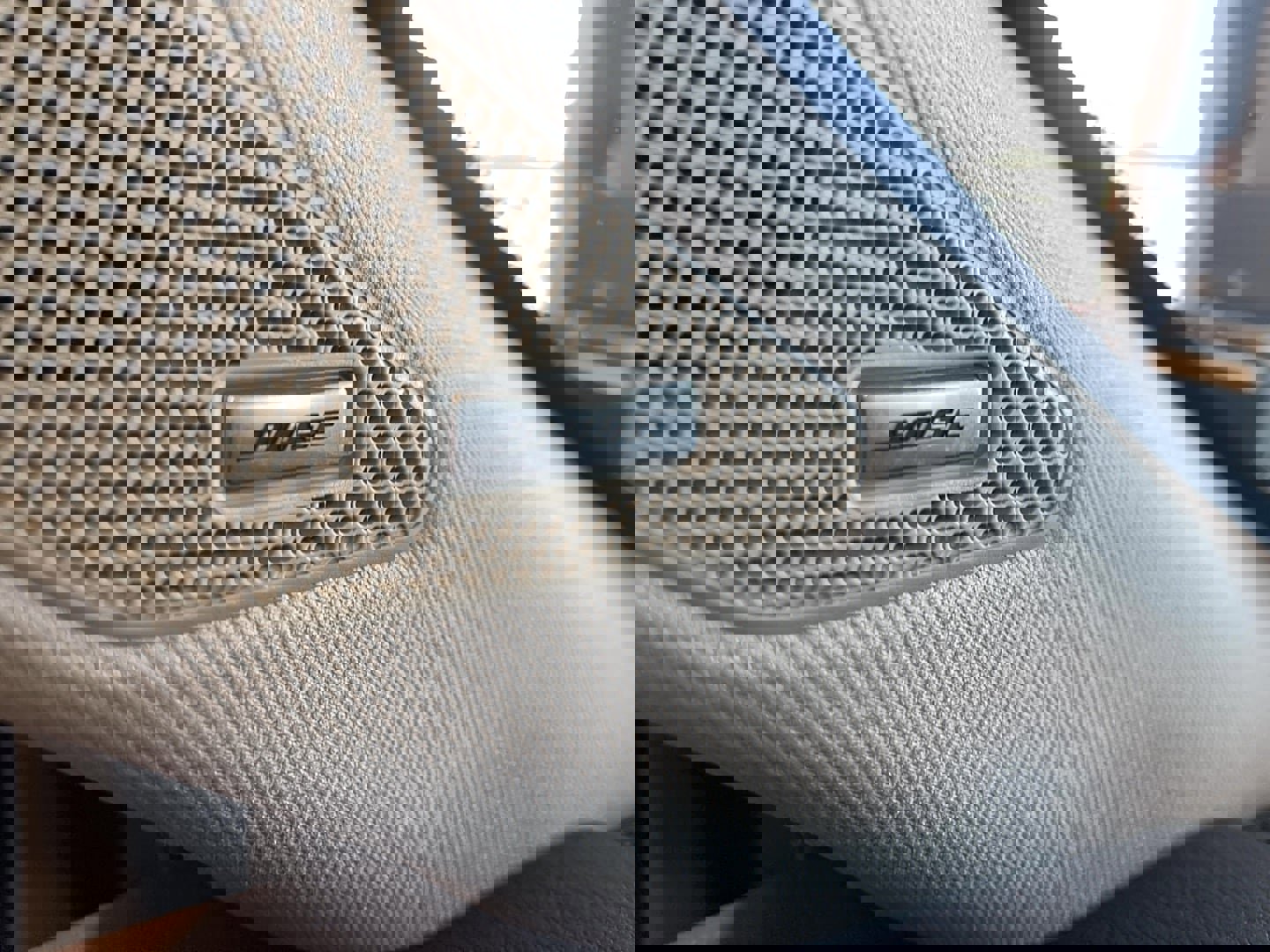 Used 2023 Nissan Rogue SL w/ SL Premium Package image 7