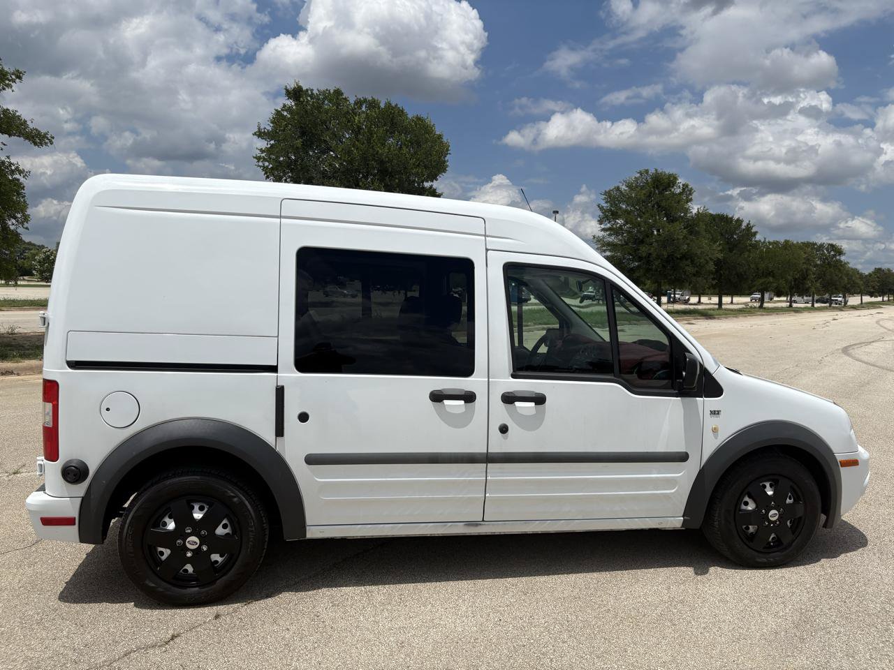 Used 2010 Ford Transit Connect XLT FWD image 48