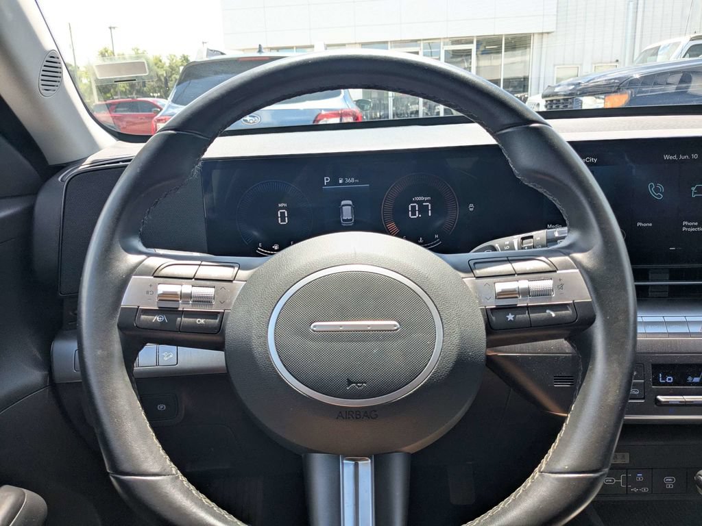 Used 2025 Hyundai Kona SEL AWD/4WD image 20
