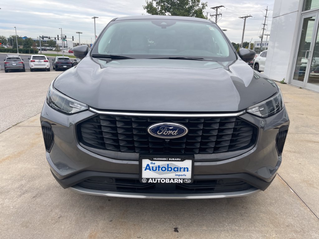 Used 2023 Ford Escape Active w/ Tech Pack #2 FWD image 8