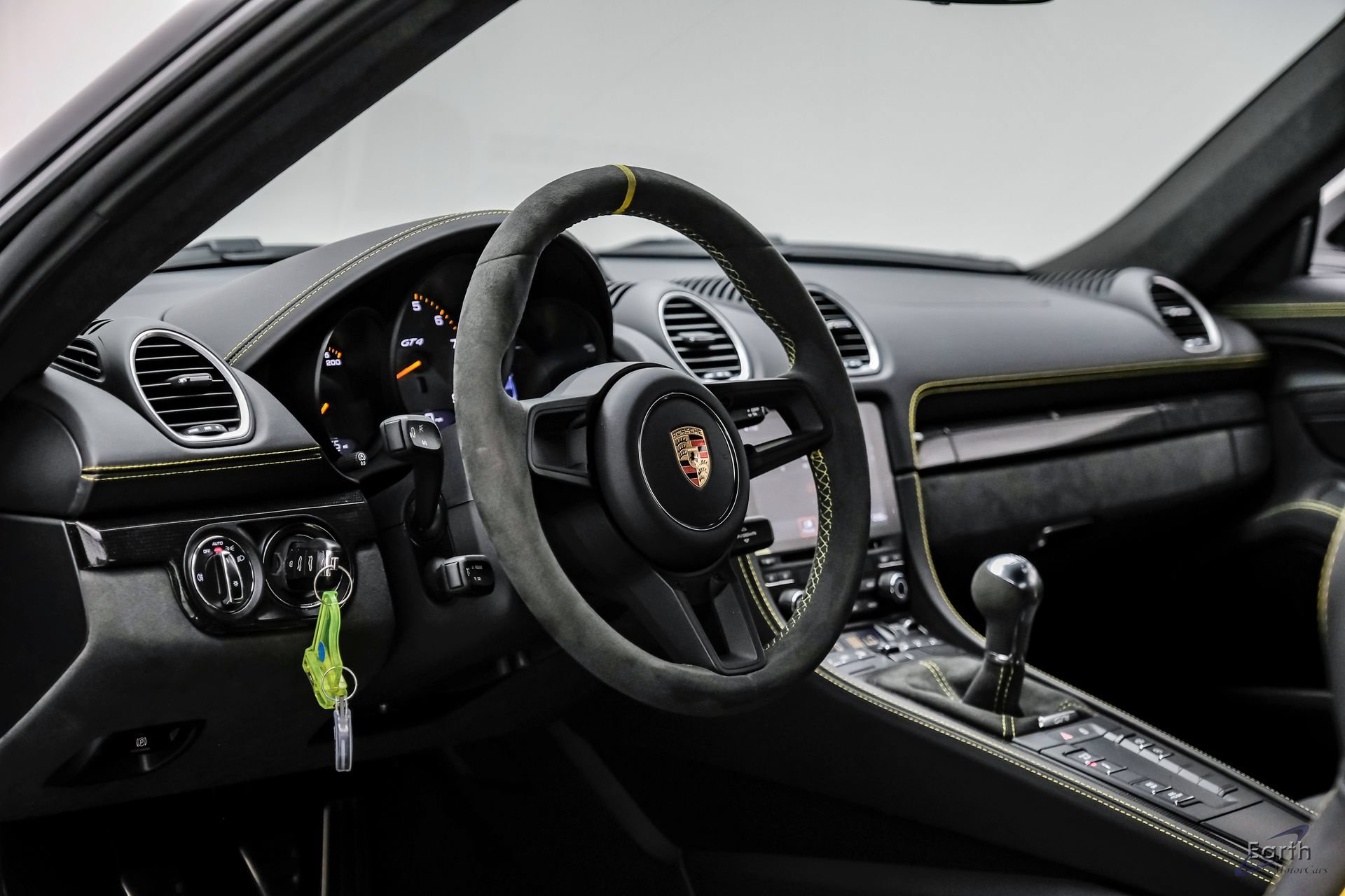 Used 2023 Porsche 718 Cayman GT4 RWD image 48