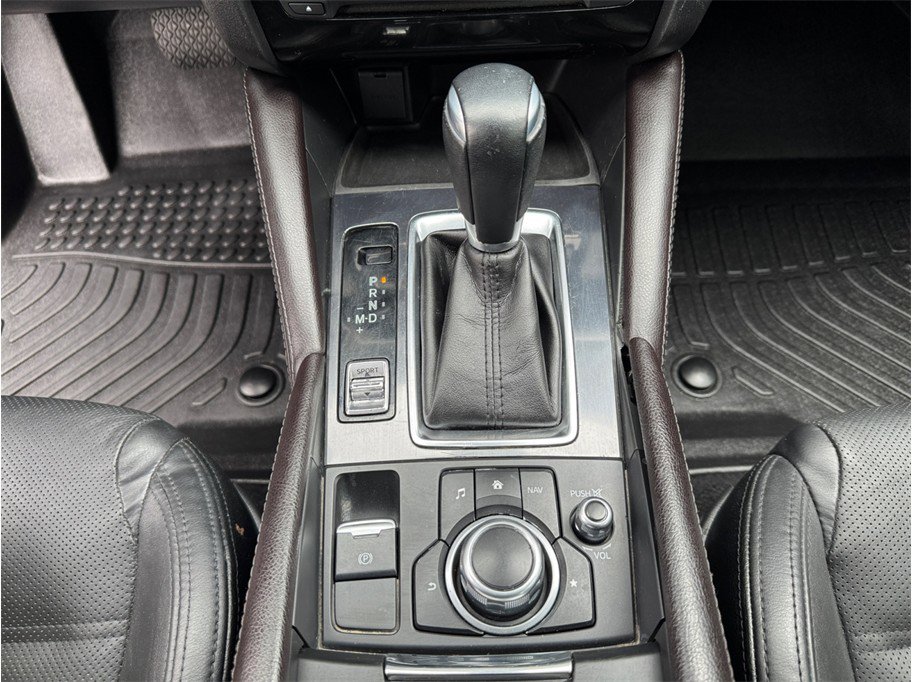 Used 2017 MAZDA MAZDA6 Grand Touring image 13