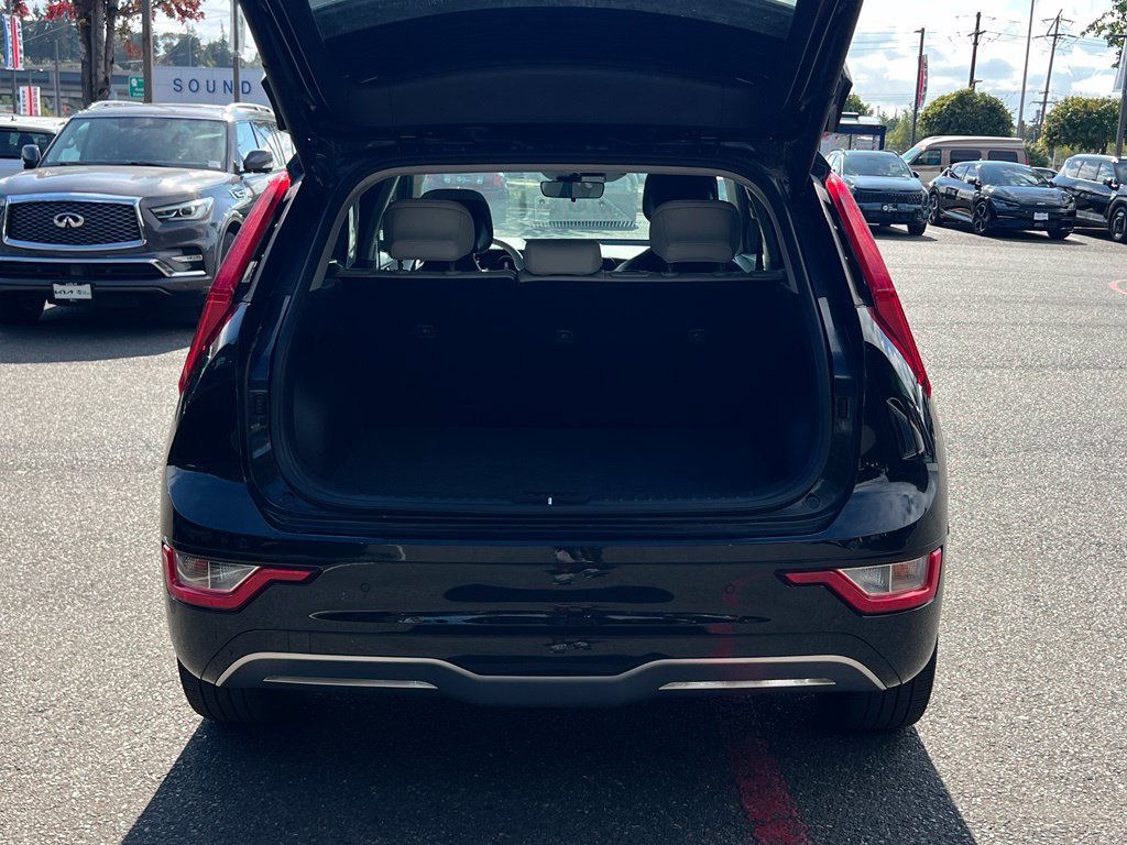 Used 2023 Kia Niro Wind w/ Wind Preserve Package FWD image 12