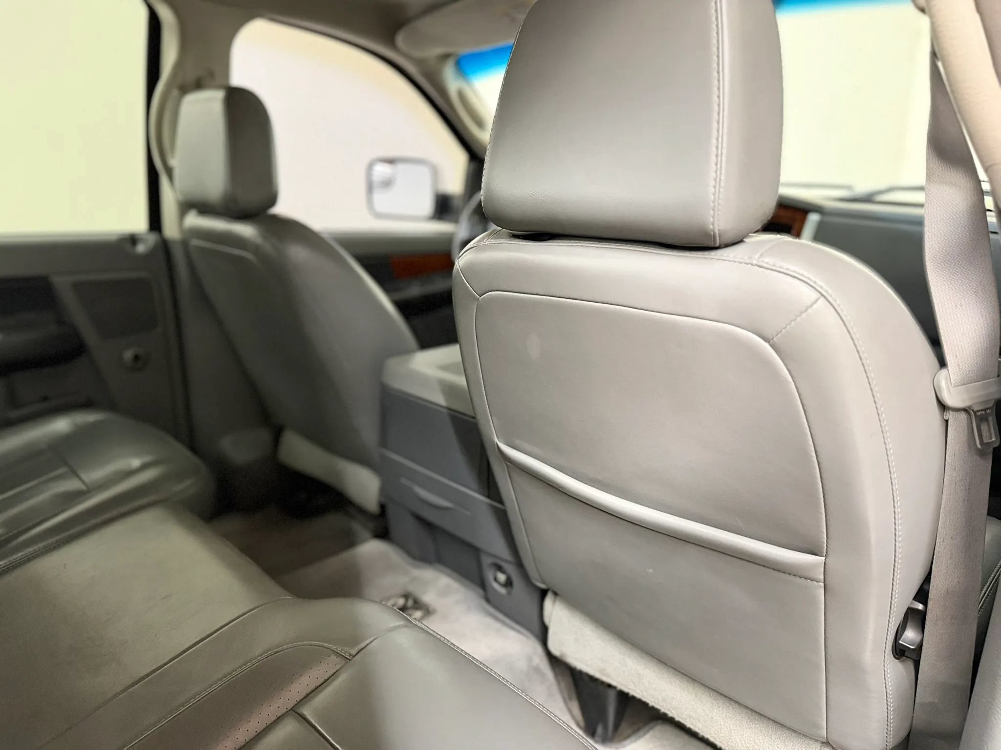 Used 2007 Dodge Ram 3500 Truck Laramie AWD/4WD image 29