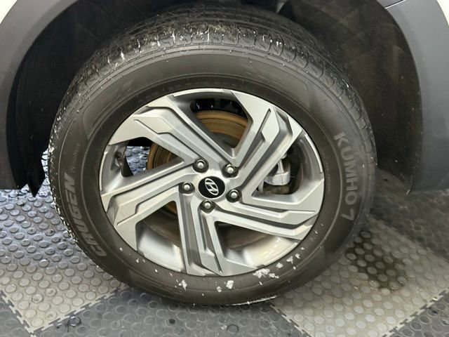 Used 2023 Hyundai Santa Fe SEL image 17