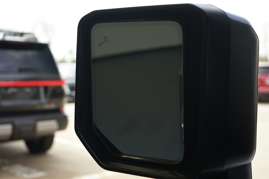 Used 2026 Lexus GX 550 w/ Accessory Package (2T) image 17