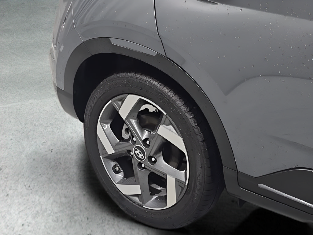 Certified 2026 Hyundai Venue SEL FWD image 41