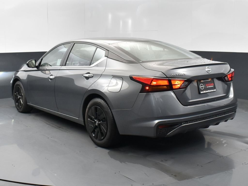Used 2024 Nissan Altima 2.5 S image 6