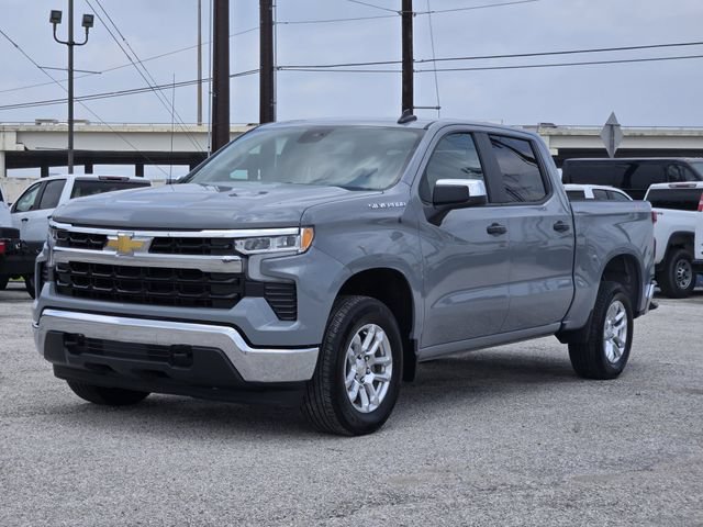 Used 2024 Chevrolet Silverado 1500 LT AWD/4WD image 3