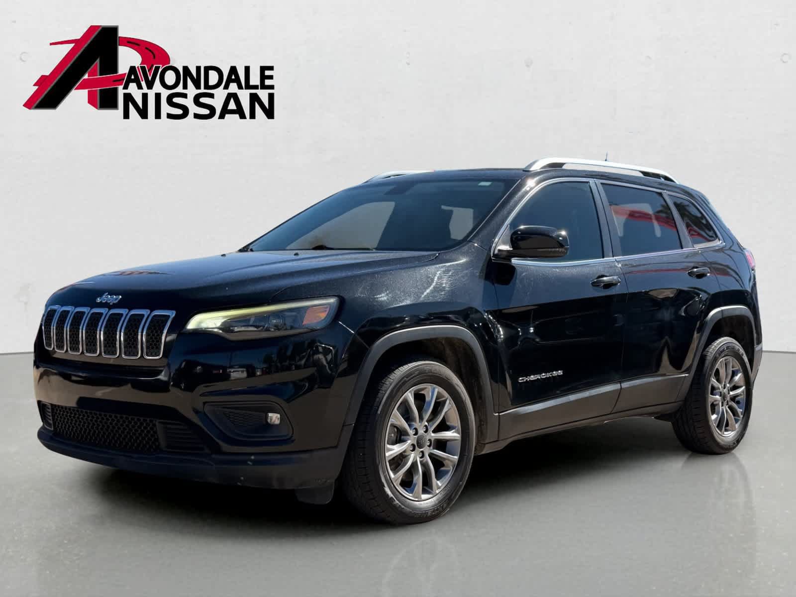 Used 2020 Jeep Cherokee Latitude Plus FWD image 2