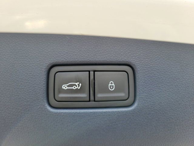 Used 2025 Genesis GV70 2.5T Sport Prestige w/ Sport Prestige Package AWD/4WD image 7