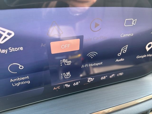 Used 2025 Buick Envision Avenir AWD/4WD image 29