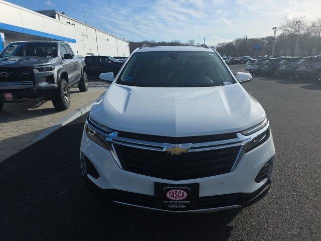 Used 2022 Chevrolet Equinox LT image 2