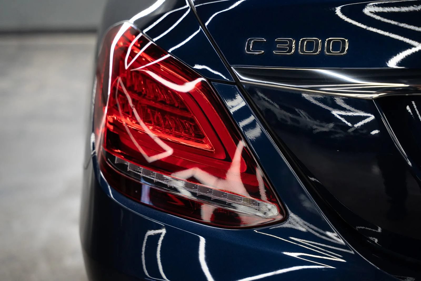 Used 2019 Mercedes-Benz C 300 Sedan image 22