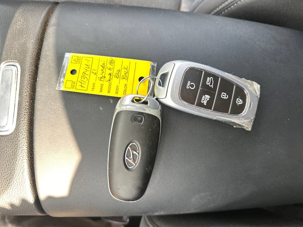 Used 2021 Hyundai Santa Fe Blue AWD/4WD image 17
