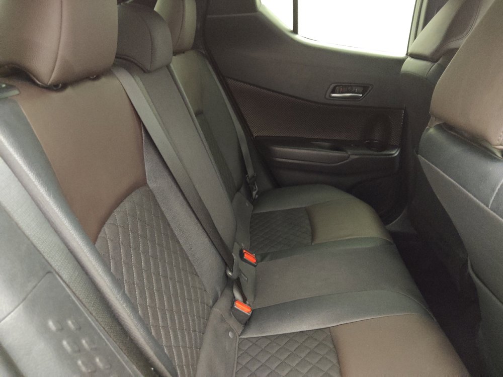 Used 2019 Toyota C-HR Limited image 19