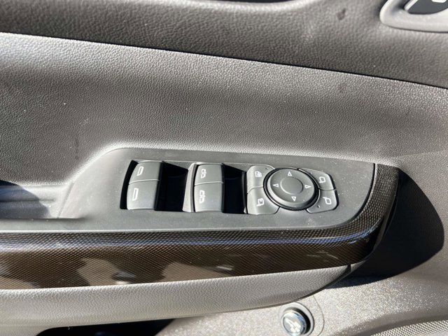 Used 2023 GMC Acadia AT4 w/ Technology Package image 15