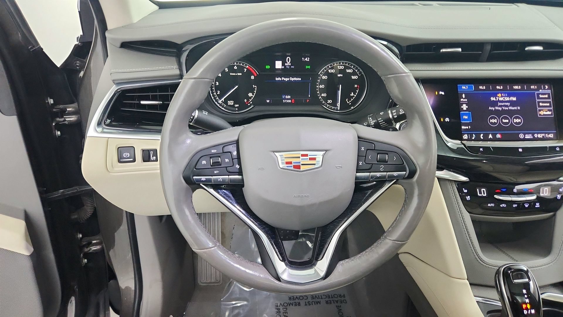 Certified 2020 Cadillac XT6 Premium Luxury FWD image 19