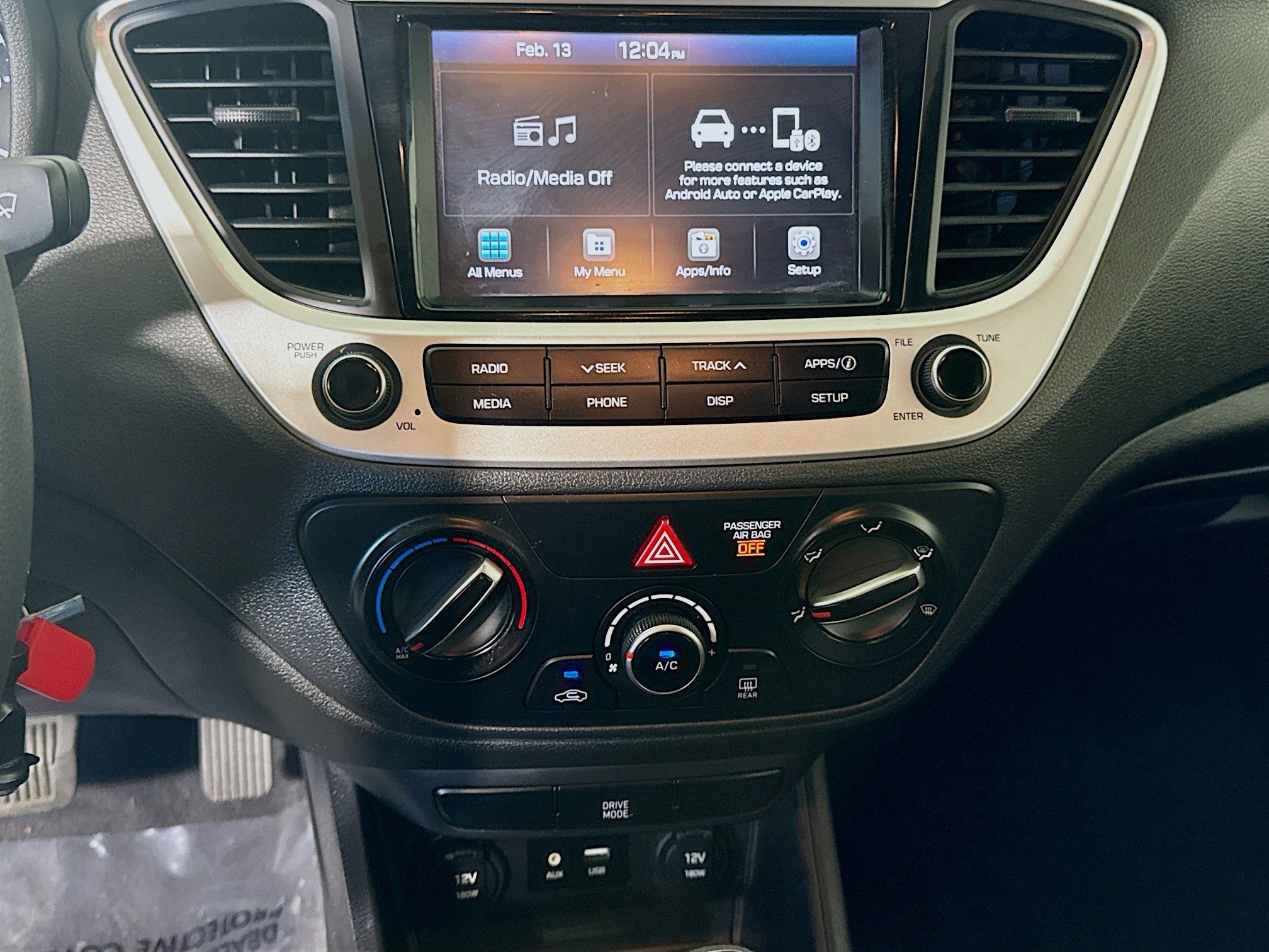 Used 2022 Hyundai Accent SEL image 18