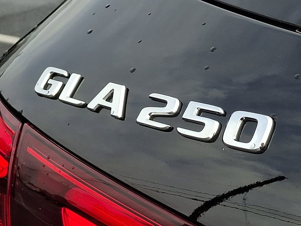 Used 2025 Mercedes-Benz GLA 250 image 30