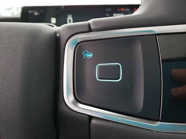 New 2025 Ford Expedition Active image 19