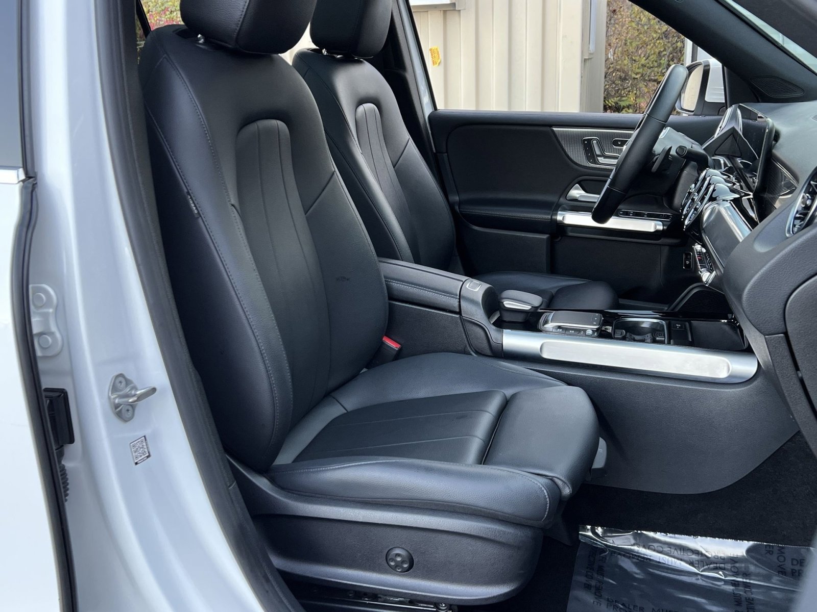 Certified 2021 Mercedes-Benz GLB 250 4MATIC image 26