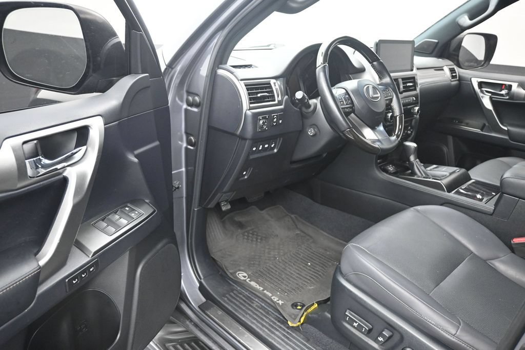 Used 2023 Lexus GX 460 Premium AWD/4WD image 10