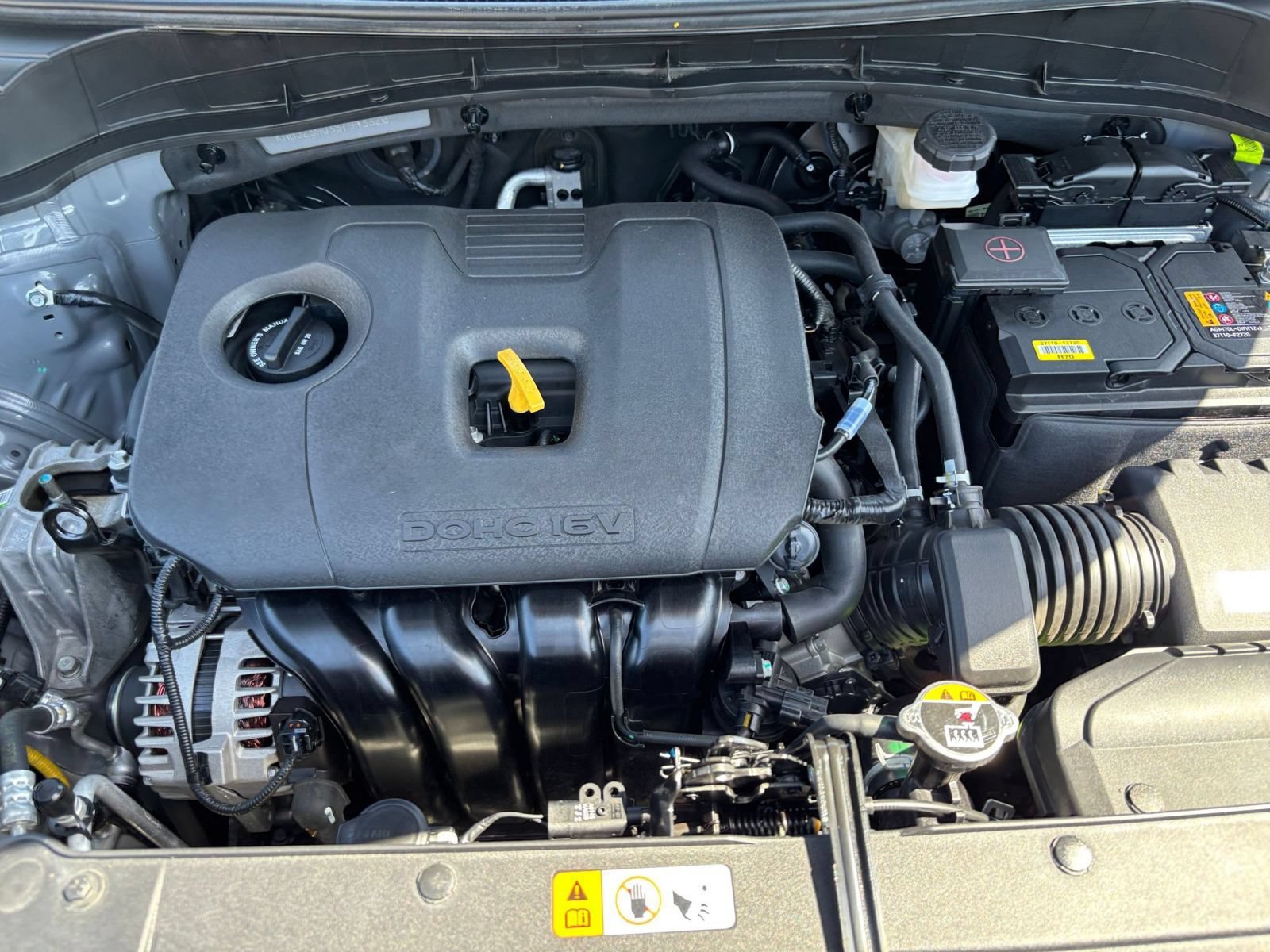 Used 2025 Kia Soul LX w/ LX Technology Package FWD image 32