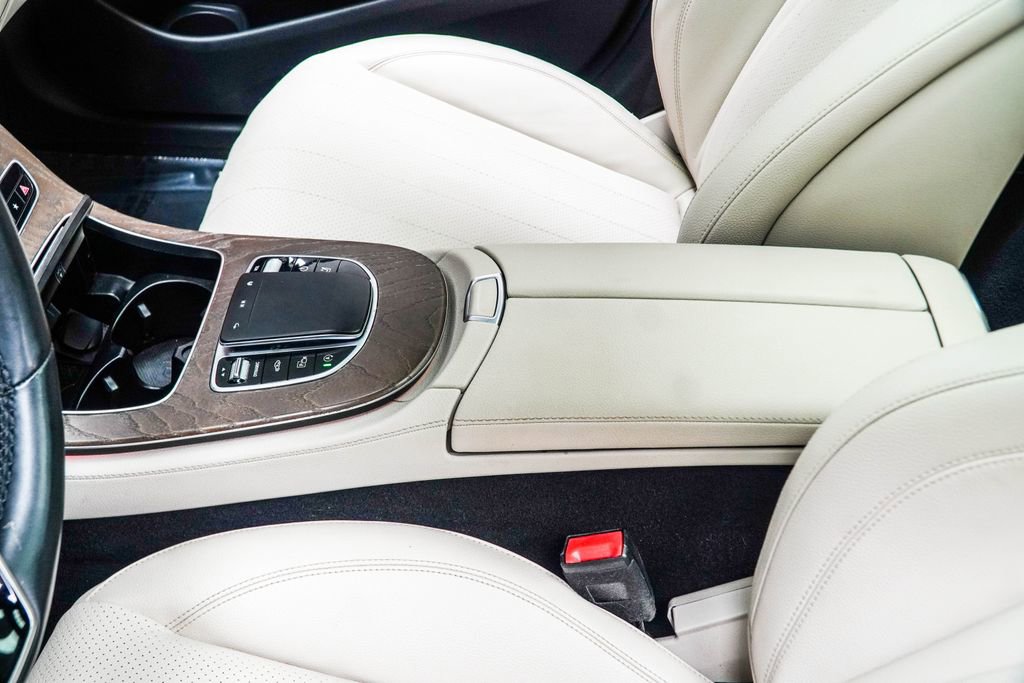 Used 2022 Mercedes-Benz E 450 4MATIC All-Terrain Wagon w/ Driver Assistance Package image 17