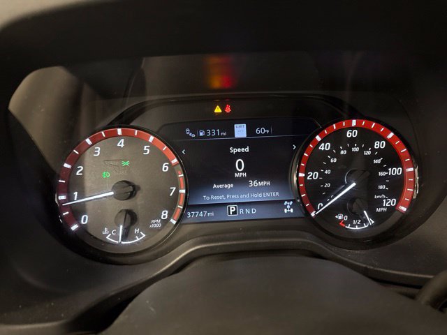 Used 2024 Nissan Titan PRO-4X w/ Pro-4x Convenience Package AWD/4WD image 20