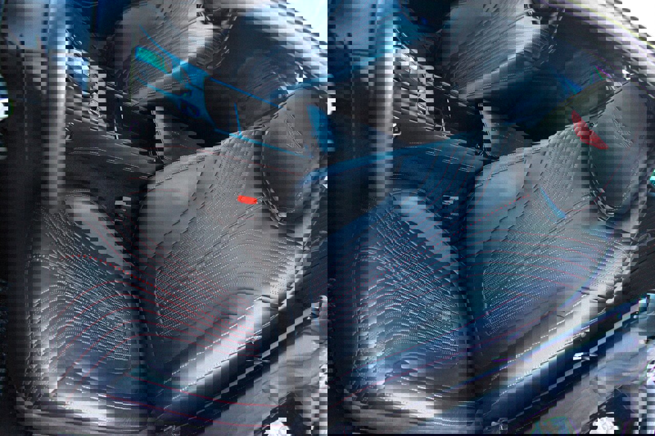 Used 2018 Aston Martin DB11 Coupe image 26