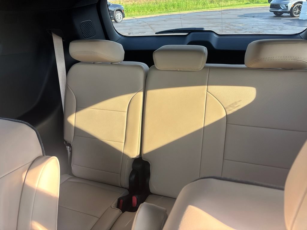New 2027 Buick Enclave Preferred FWD image 10