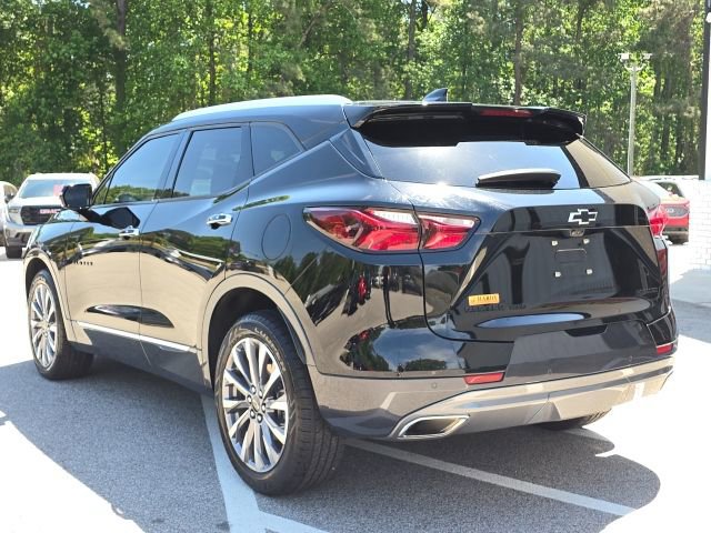 Used 2022 Chevrolet Blazer Premier w/ Enhanced Convenience Package AWD/4WD image 3