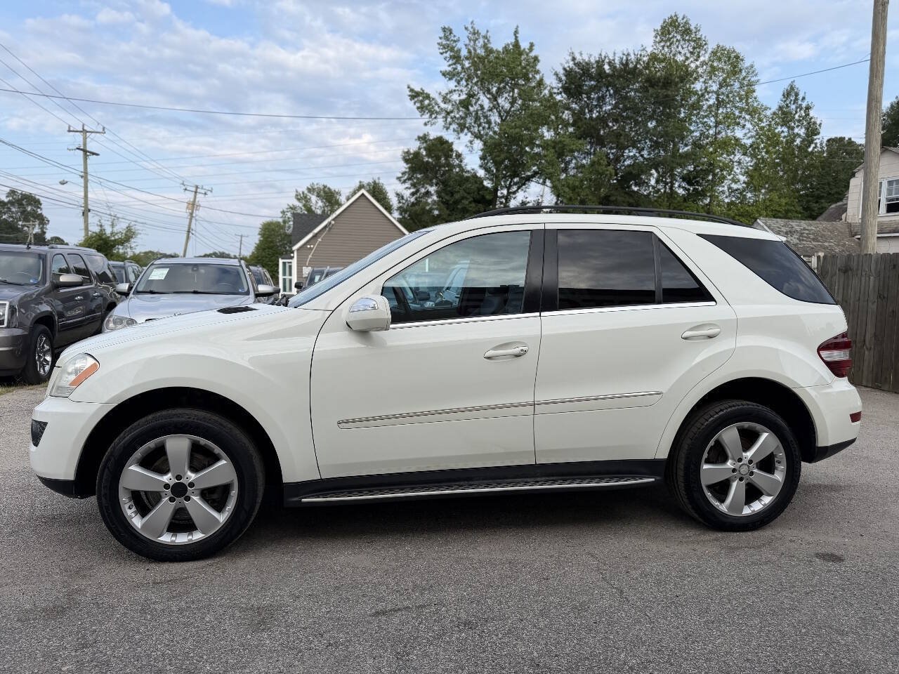 Used 2010 Mercedes-Benz ML 350 4MATIC image 5