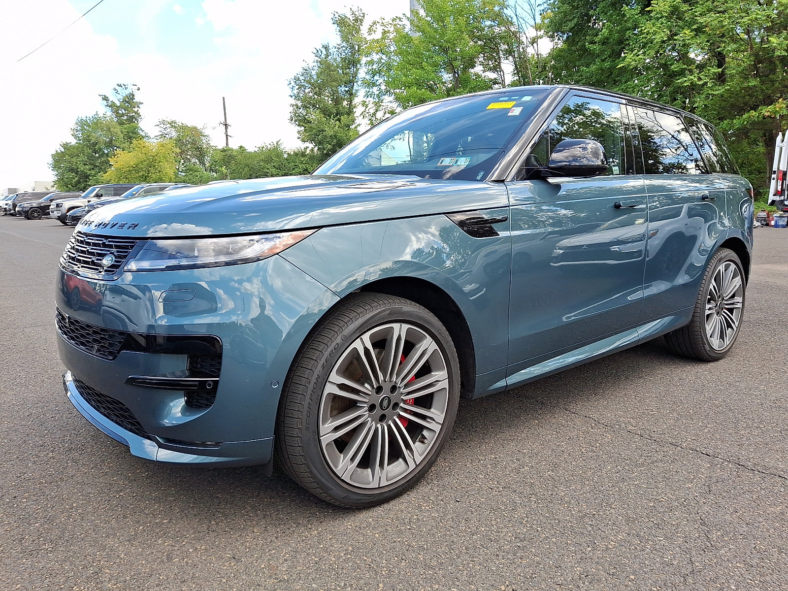 Used 2024 Land Rover Range Rover Sport Dynamic SE