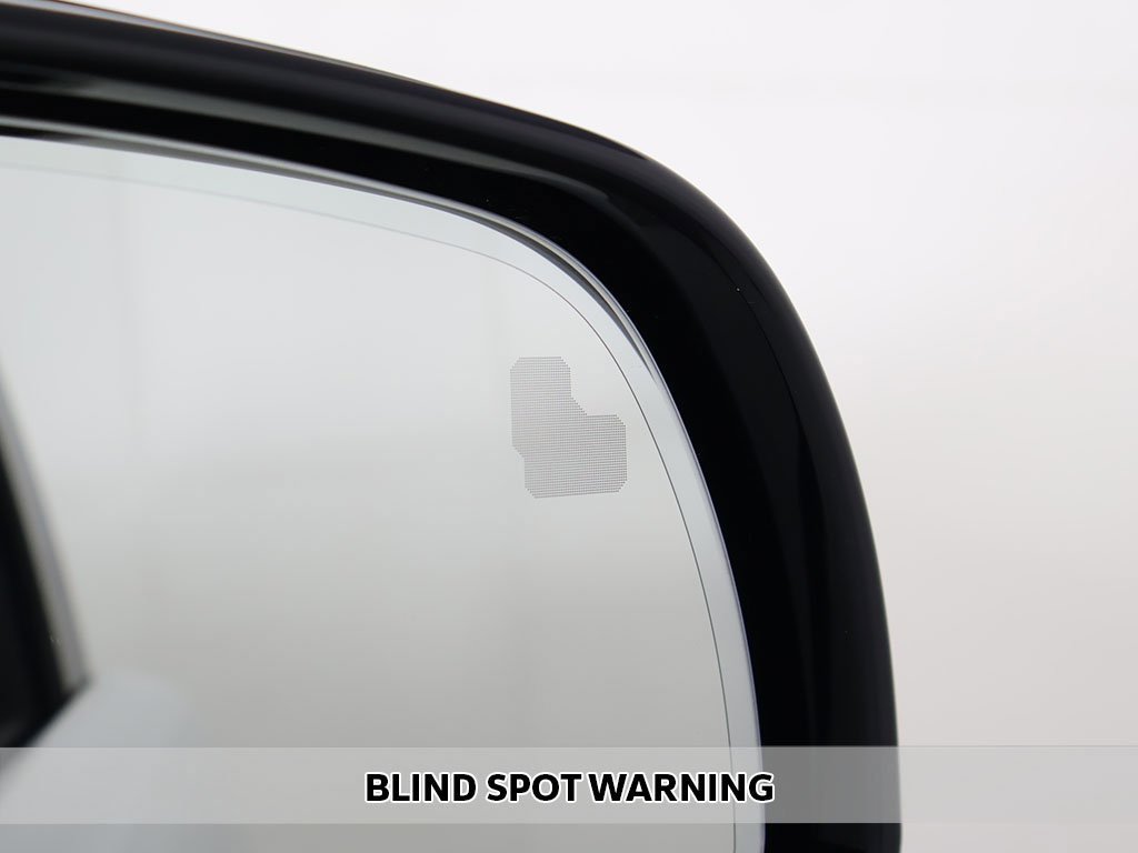 Used 2023 Land Rover Range Rover Long Wheelbase SE image 8