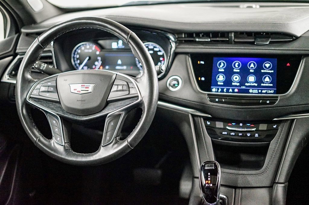 Certified 2023 Cadillac XT5 Premium Luxury image 9