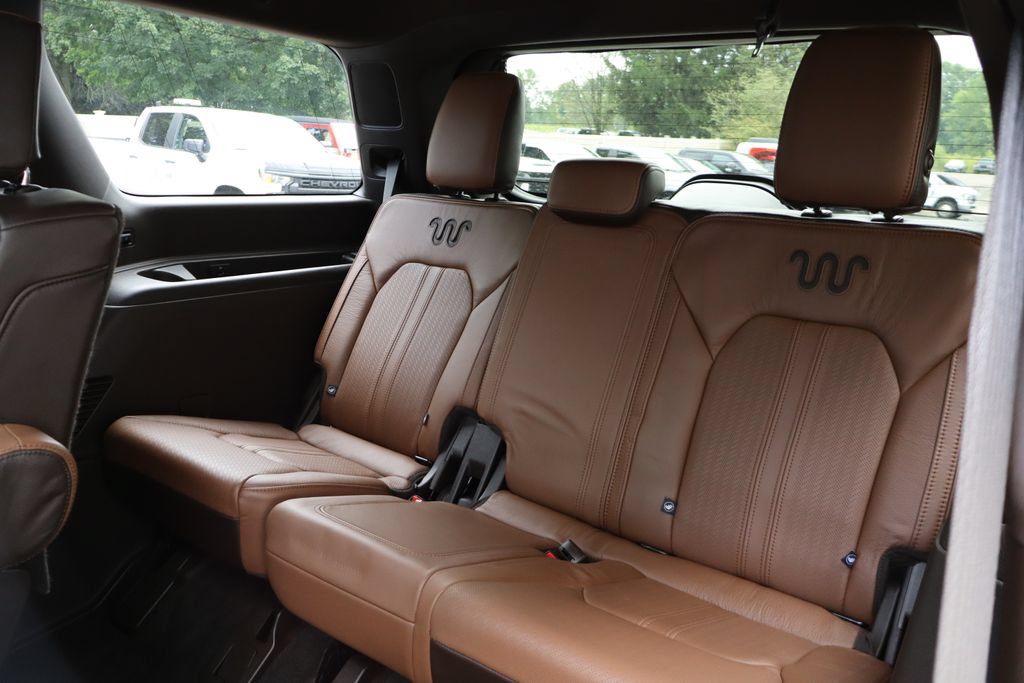 Used 2024 Ford Expedition King Ranch AWD/4WD image 11