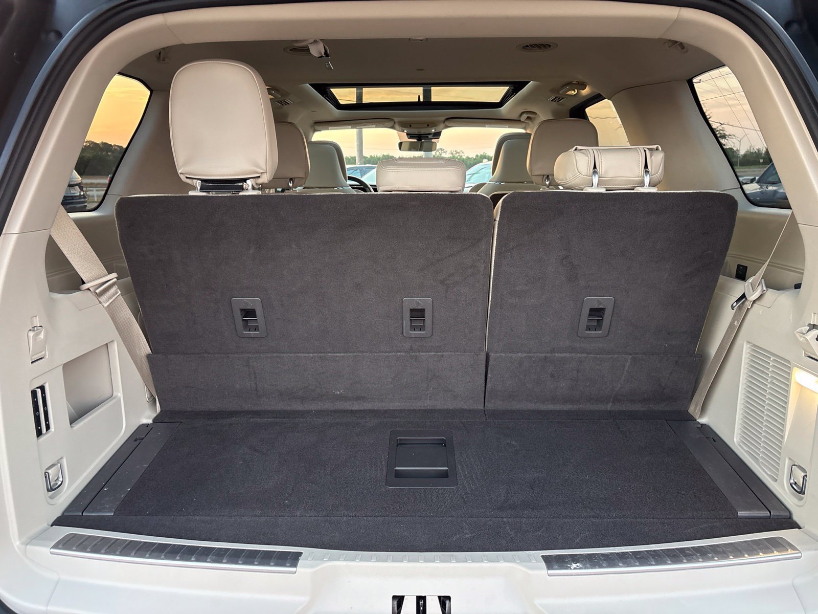 Used 2021 Lincoln Navigator Reserve AWD/4WD image 19