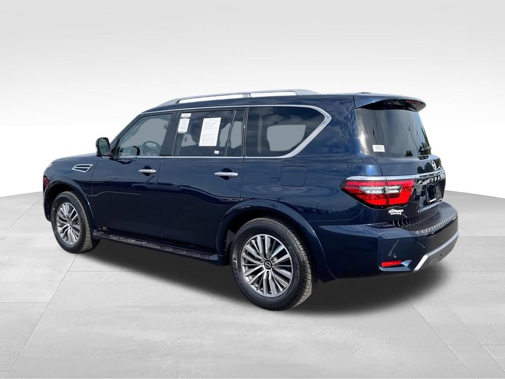 Used 2024 Nissan Armada SL w/ Captain's Chairs Package AWD/4WD image 6