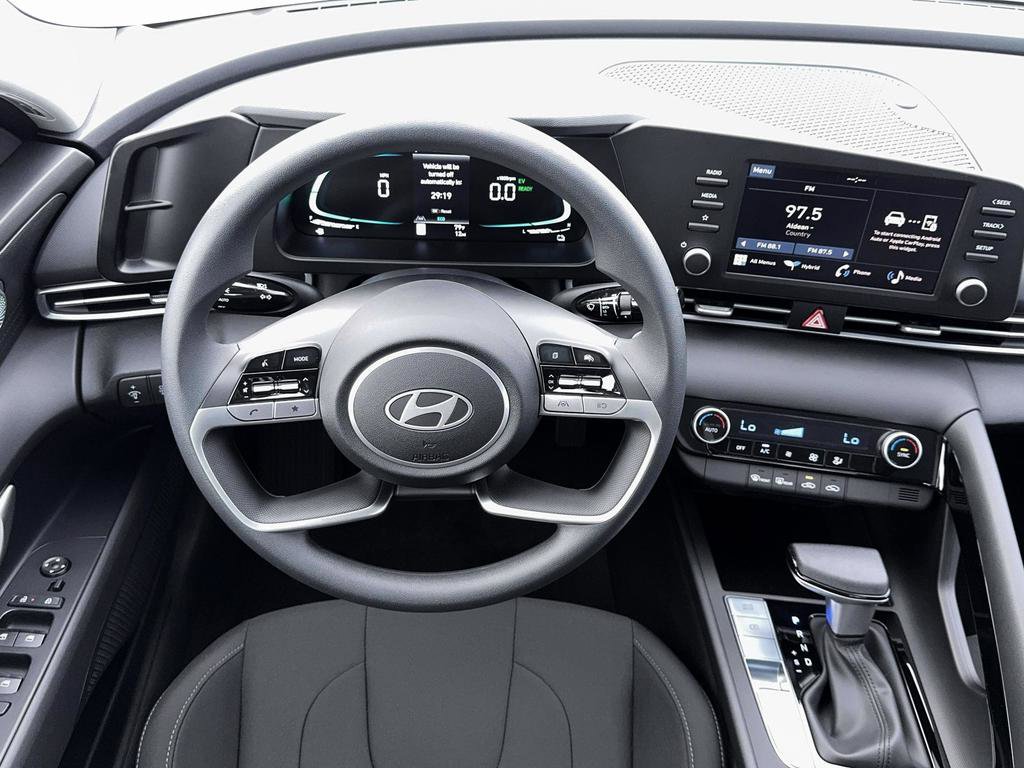 New 2026 Hyundai Elantra Blue image 17