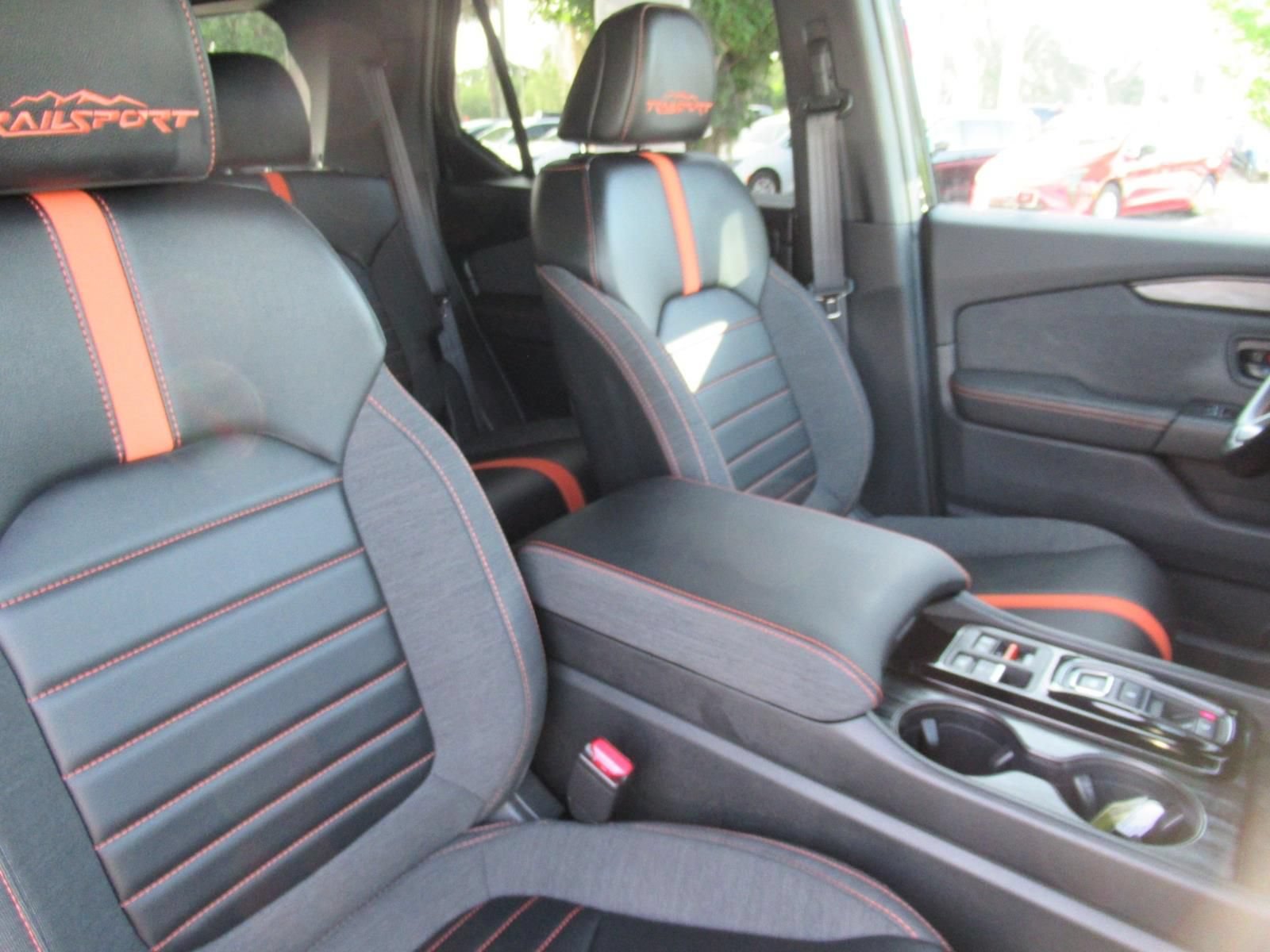 Used 2026 Honda Passport TrailSport image 9
