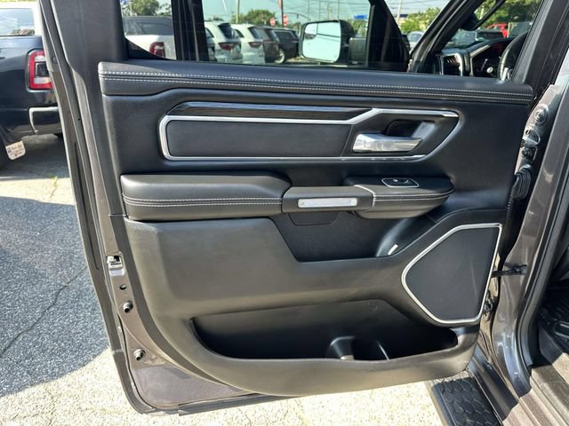 Used 2023 RAM 1500 Laramie AWD/4WD image 14