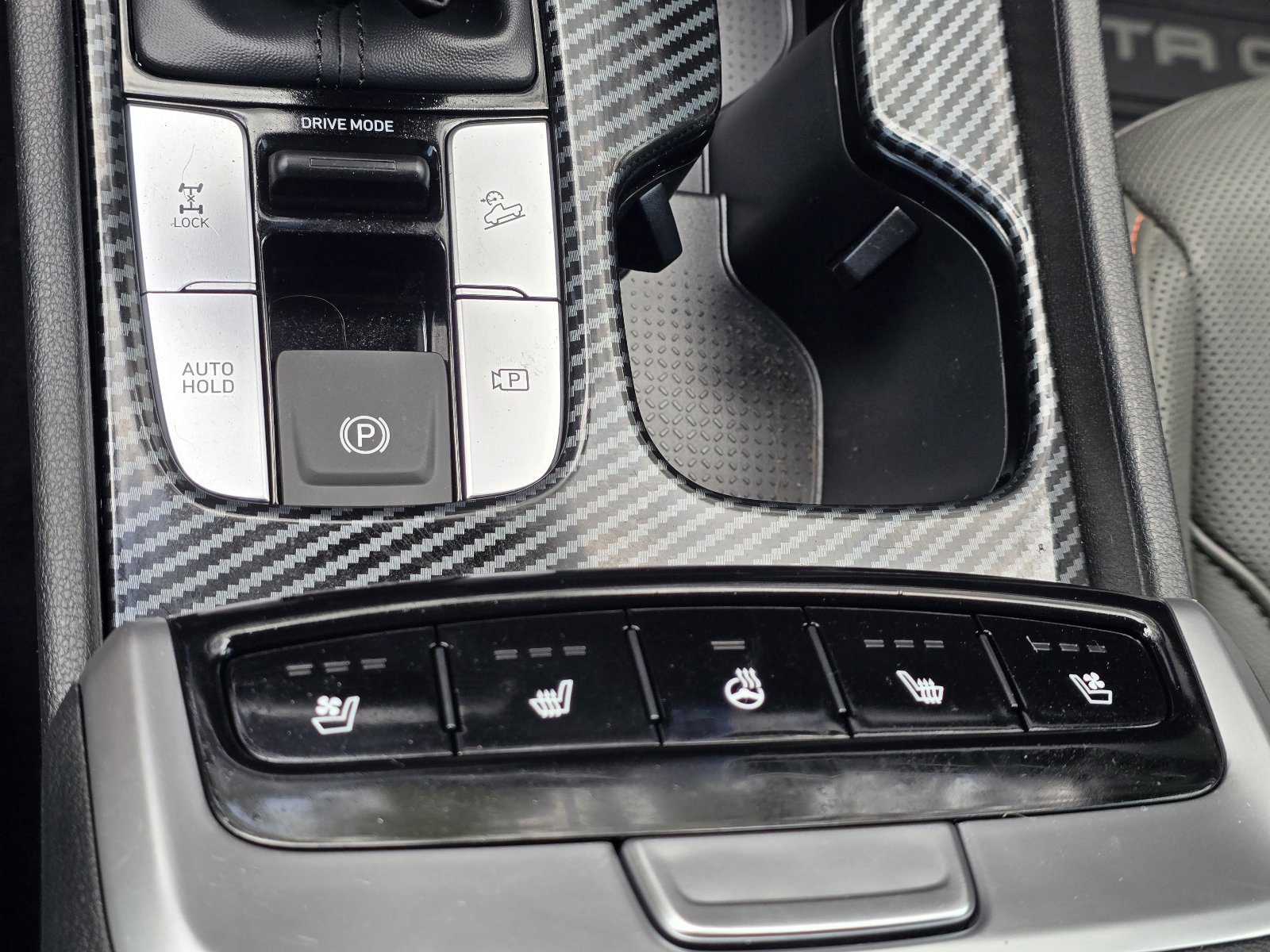 Used 2023 Hyundai Santa Cruz Limited image 22