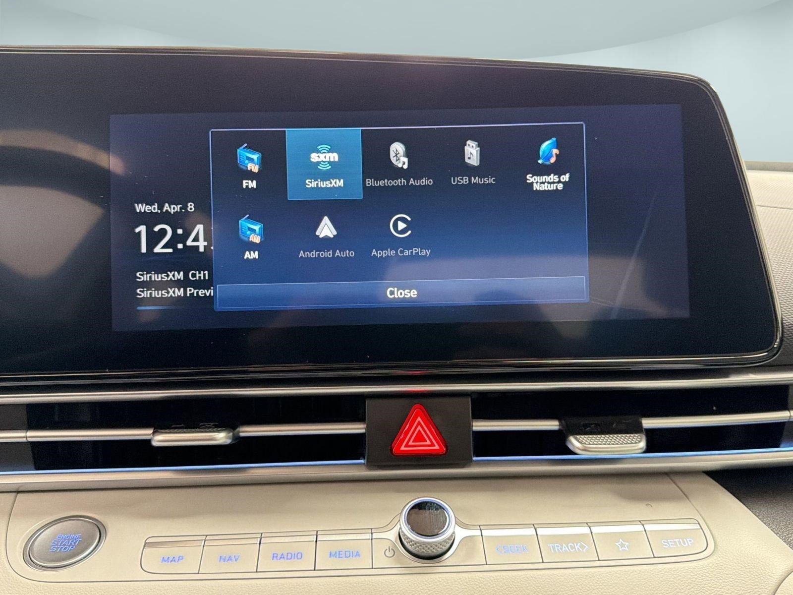 Used 2023 Hyundai Elantra Limited image 23