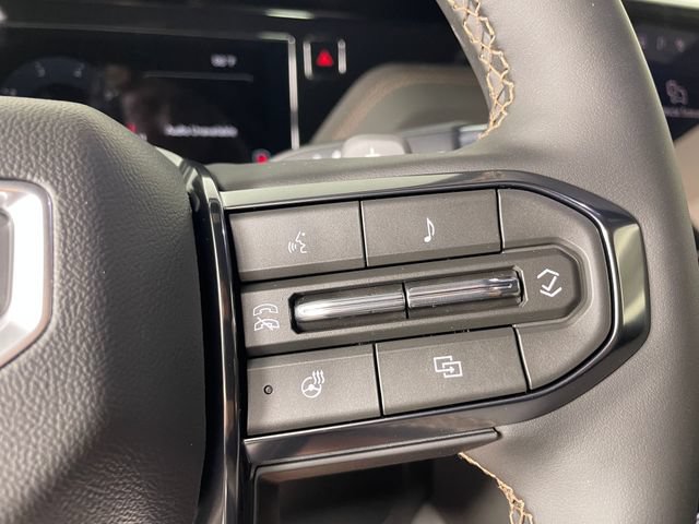 New 2026 GMC Yukon AT4 w/ AT4 Premium Plus Package AWD/4WD image 7
