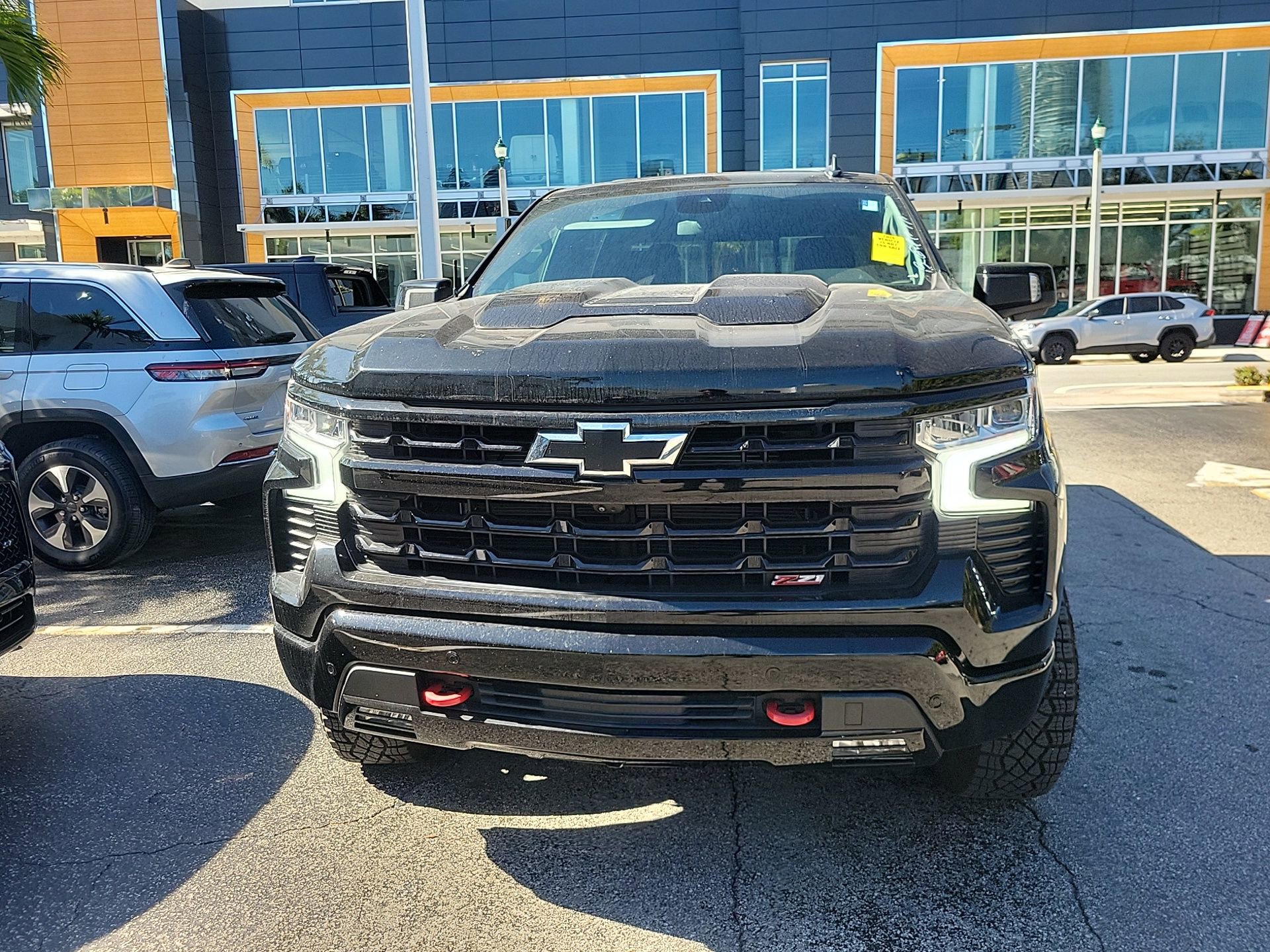 Used 2024 Chevrolet Silverado 1500 LT Trail Boss w/ LT Trail Boss Premium Package image 4