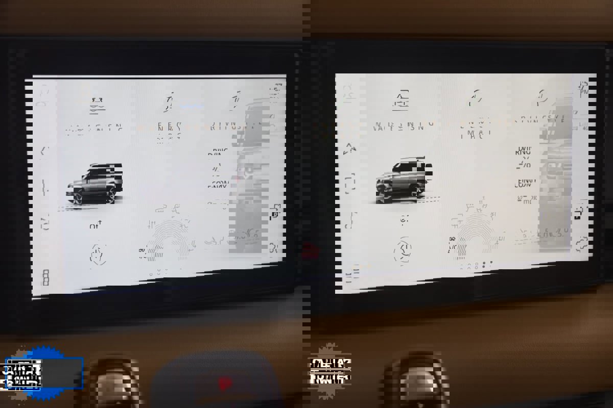 Used 2024 Land Rover Defender 110 X-Dynamic SE image 31