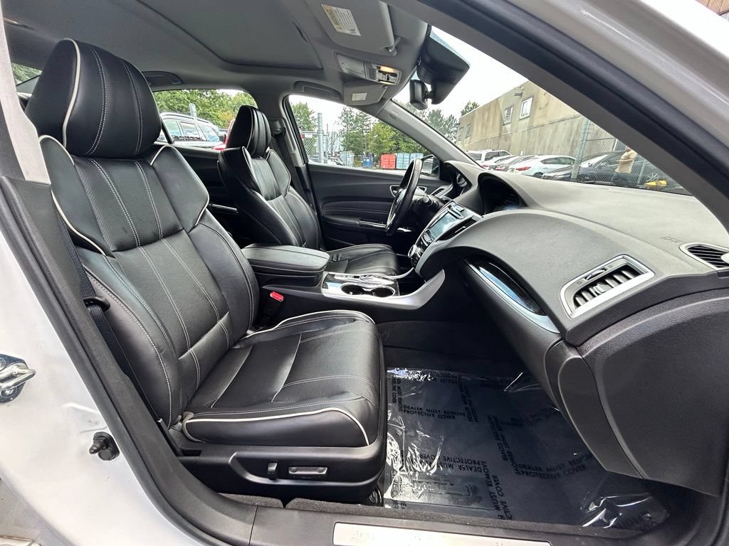 Used 2020 Acura TLX w/ Technology Package FWD image 12